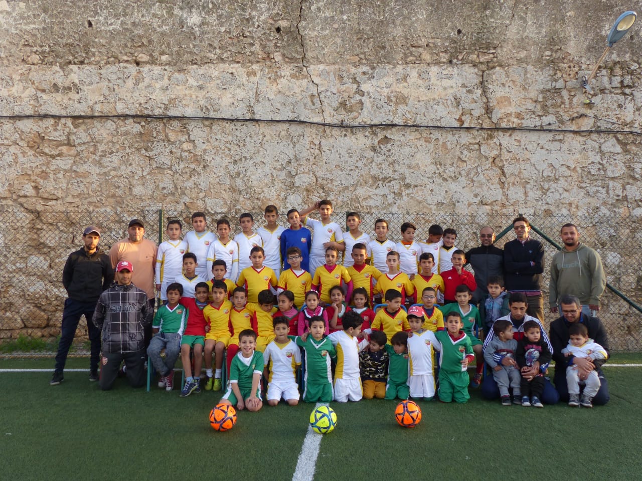 ملعب القرب بالمدينة القديمة لاسفي يحتضن أنشطة رياضية لفائدة اطفال جمعية نادي مجد المدينة