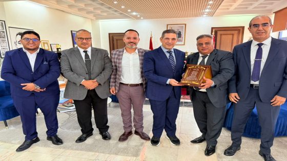 والي جهة سوس ماسة يستقبل أعضاء الجمعية الوطنية لمصوري الصحافة الرياضية